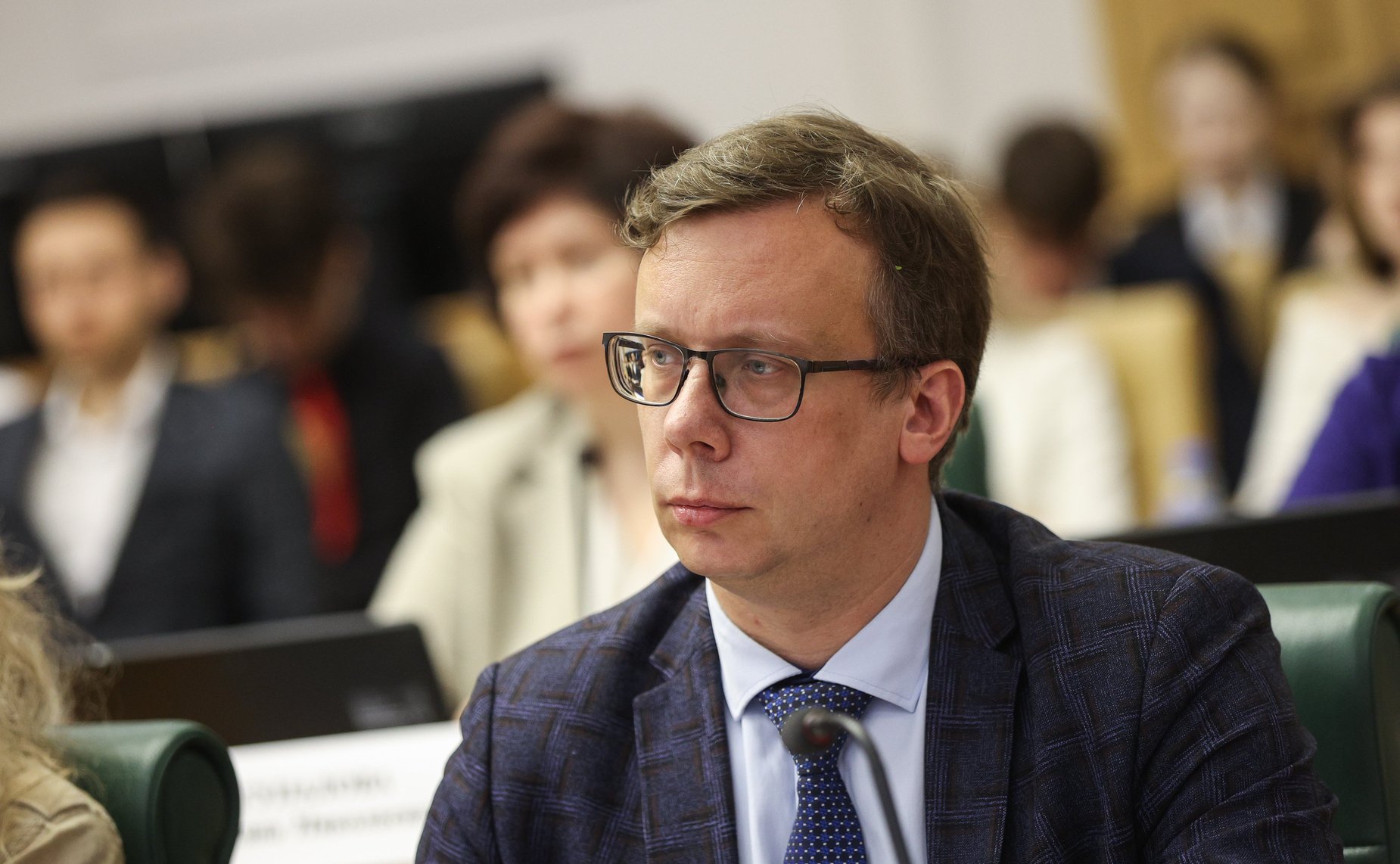 Парламентские слушания «О мерах по повышению эффективности вовлечения в оборот земель сельскохозяйственного назначения и о практике применения механизма изъятия земельных участков из земель сельскохозназначения, не используемых по целевому назначению»