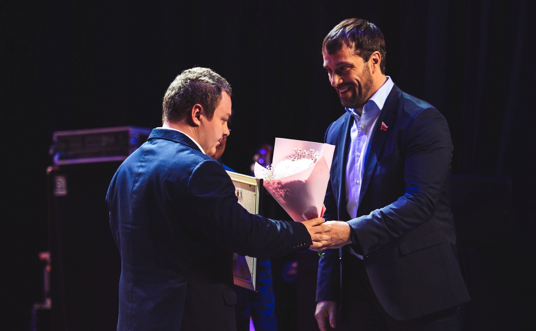 Эдуард Исаков принял участие в торжественной церемонии награждения лауреатов окружного конкурса «Спортивная Элита» в городе Ханты-Мансийске