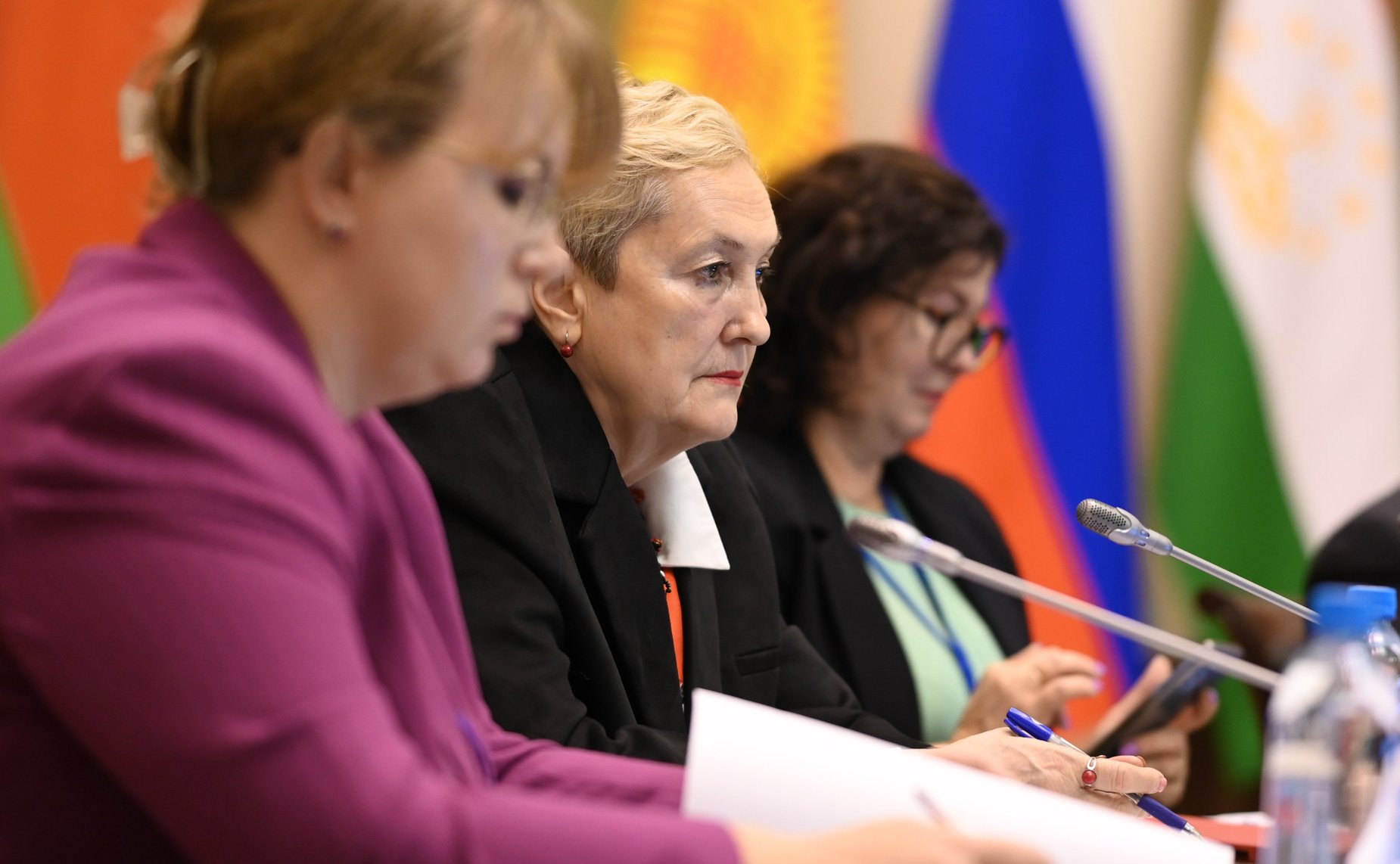 Круглый стол «Региональная экономическая интеграция и унификация отраслевого законодательства стран СНГ». III международный форум «Содружество моды»