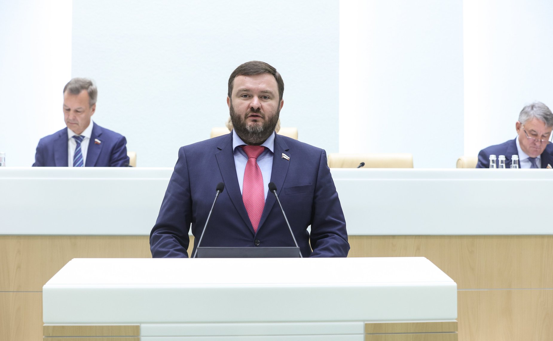 Дмитрий Ворона