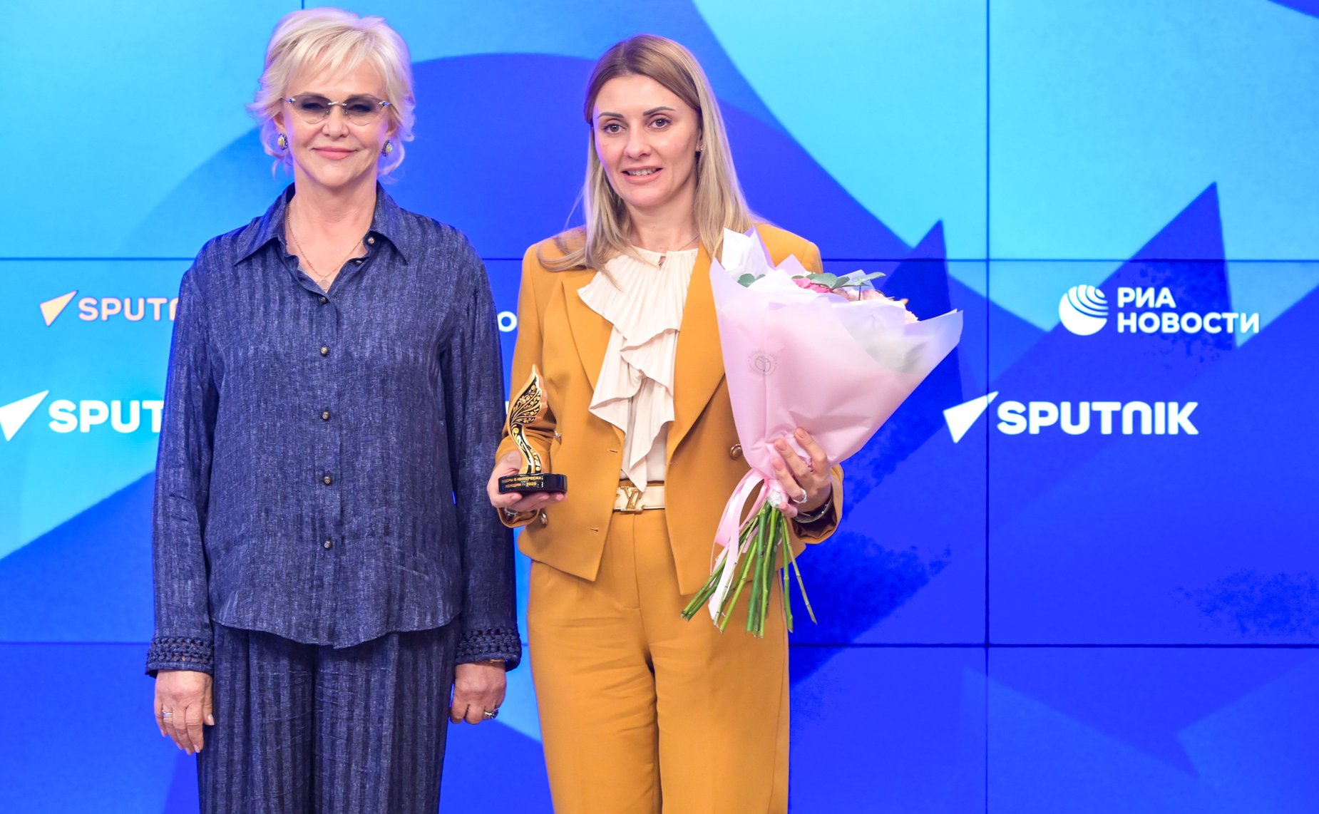В ММПЦ «Россия сегодня» прошла церемония подведения итогов конкурса «Лидеры в интересах женщин»
