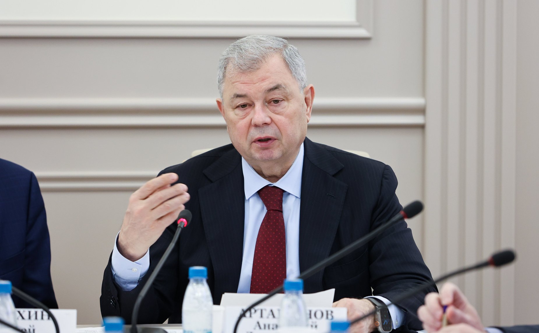 Анатолий Артамонов