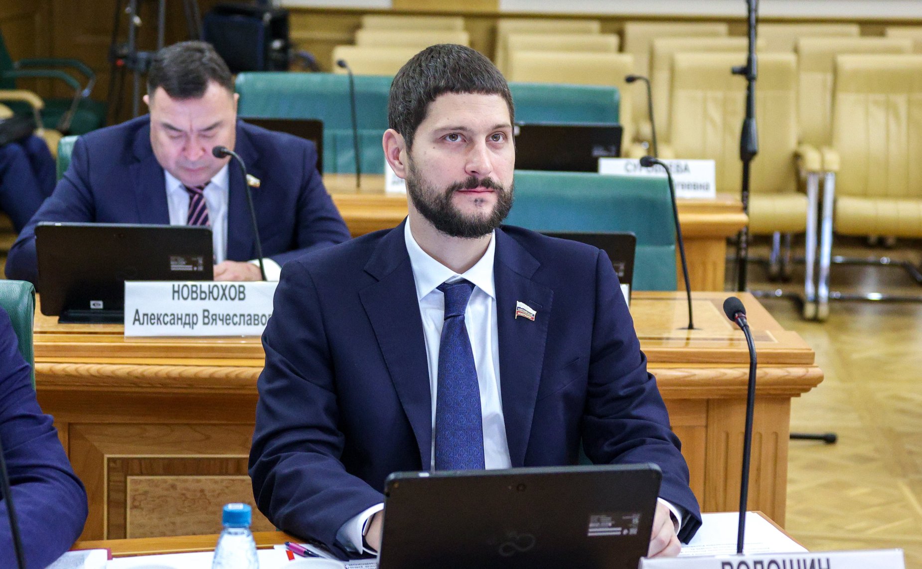 Александр Волошин