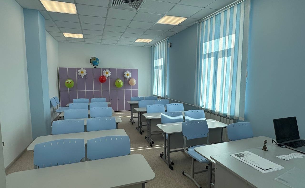 Сергей Михайлов поздравил с Днем знаний педагогов и учеников школы №63 поселка Чернышевск