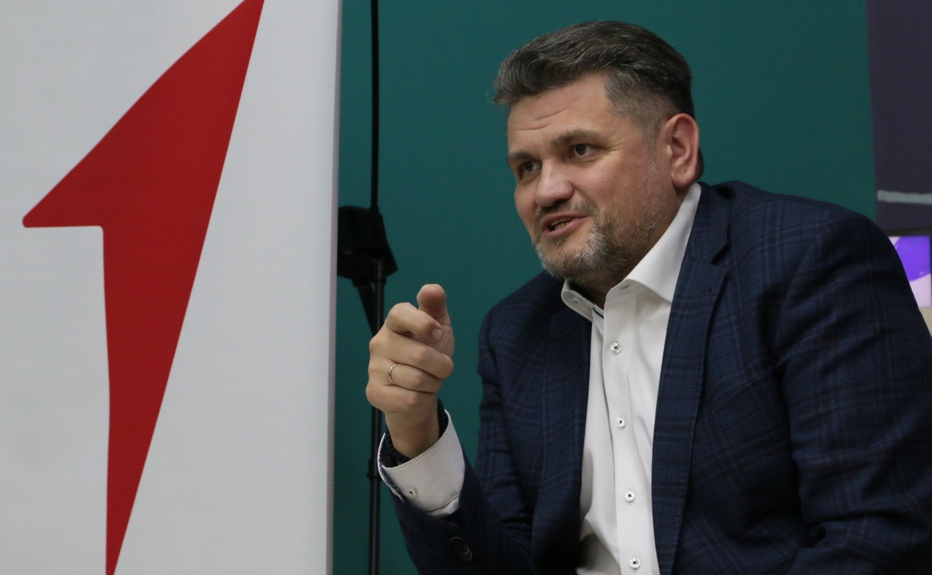 Александр Жуков