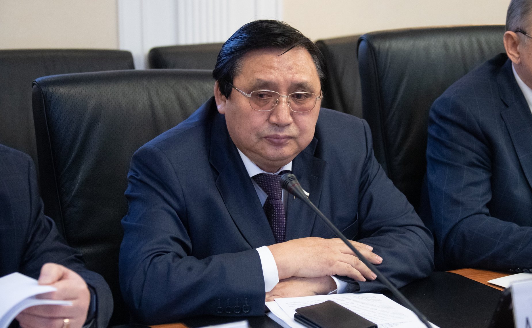 Александр Акимов