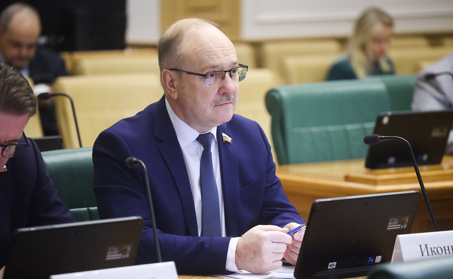 Василий Иконников