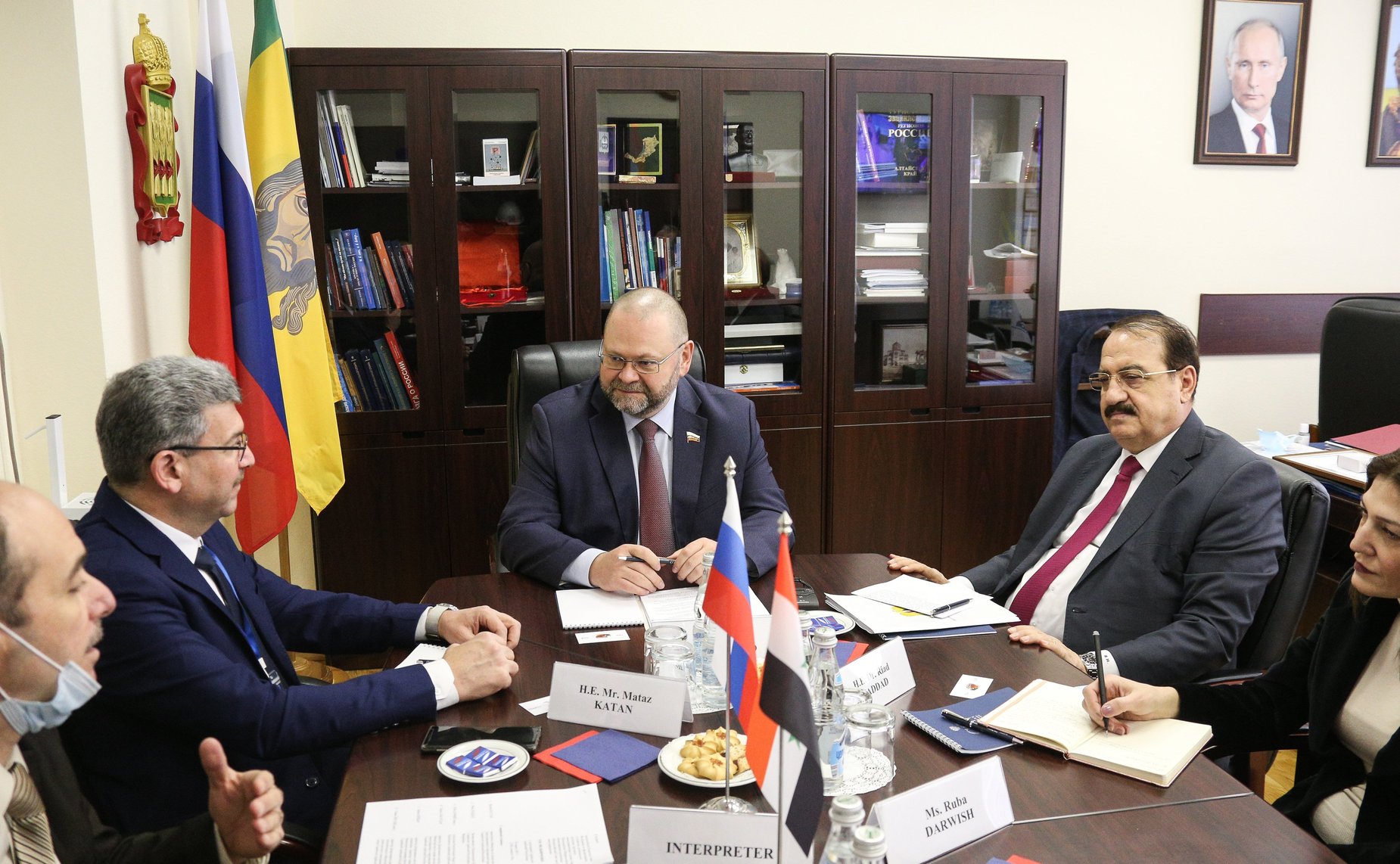 Встреча Олега Мельниченко с делегацией Сирийской Арабской Республики