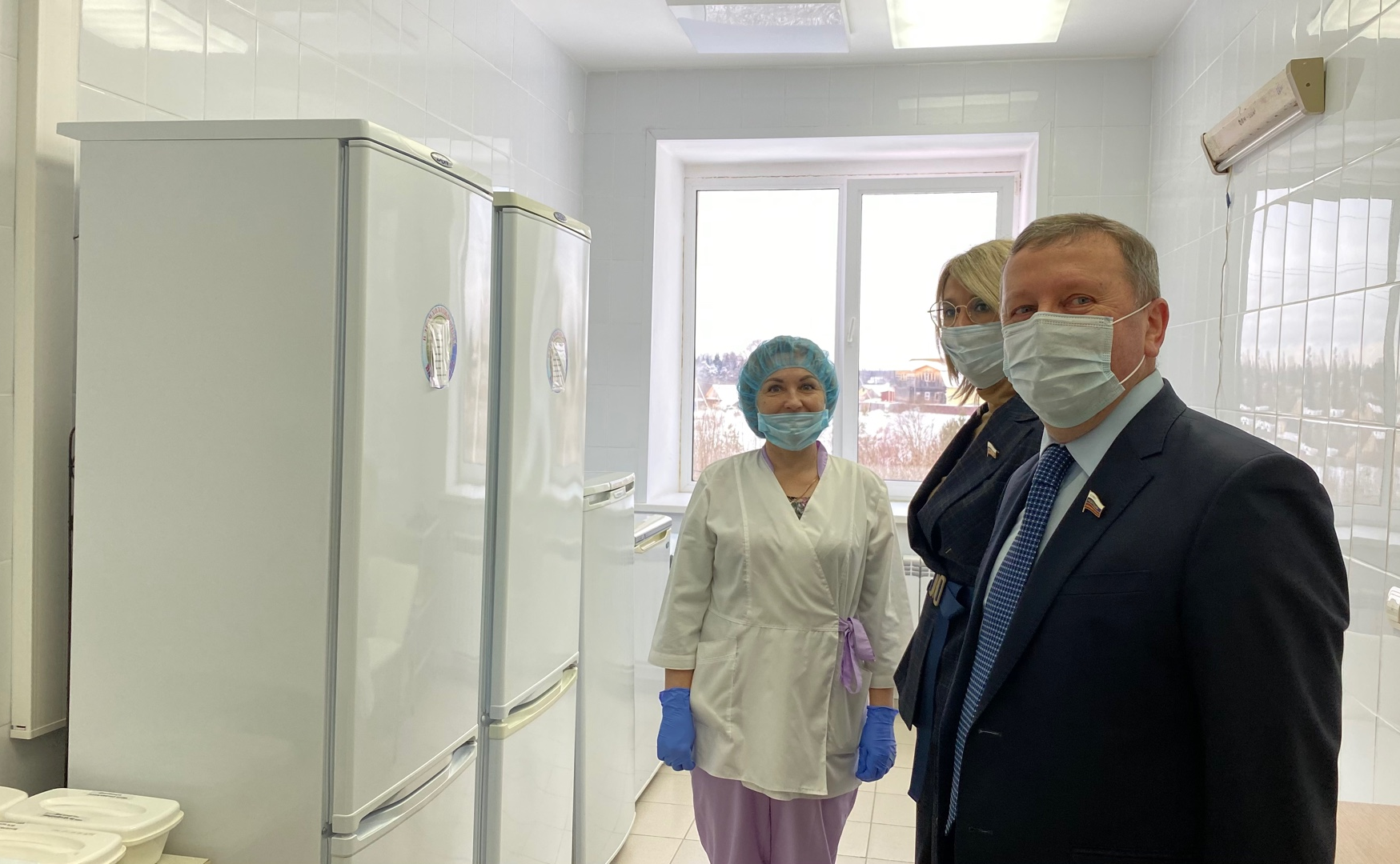 Наталия Косихина и Сергей Березкин посетили пункты вакцинации от коронавируса в ряде муниципальных районов Ярославской области