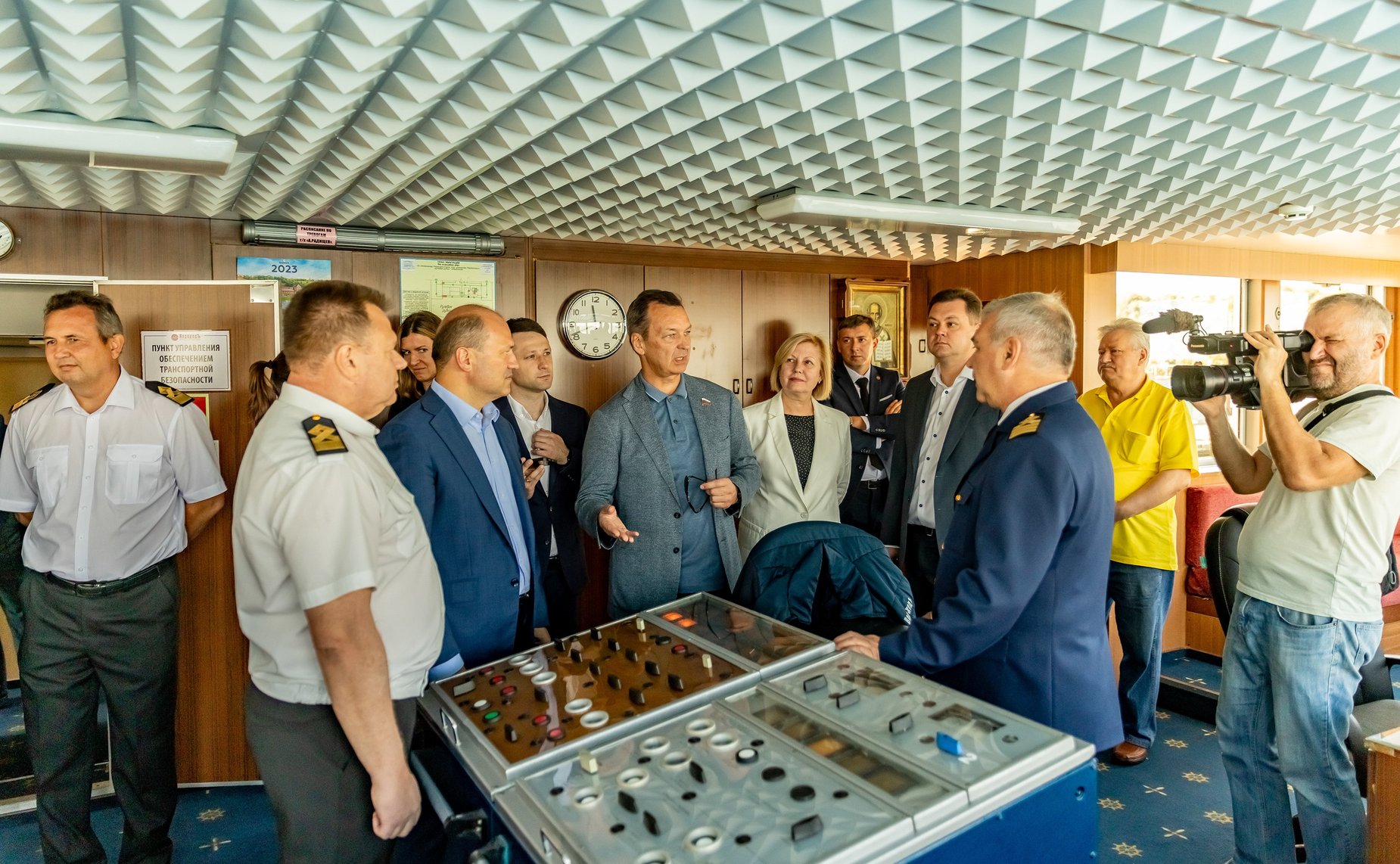 Первый заместитель Председателя СФ Андрей Яцкин в рамках рабочей поездки в Ростовскую область осмотрел объекты социальной и транспортной инфраструктуры, включенные в программу комплексного развития г. Таганрога