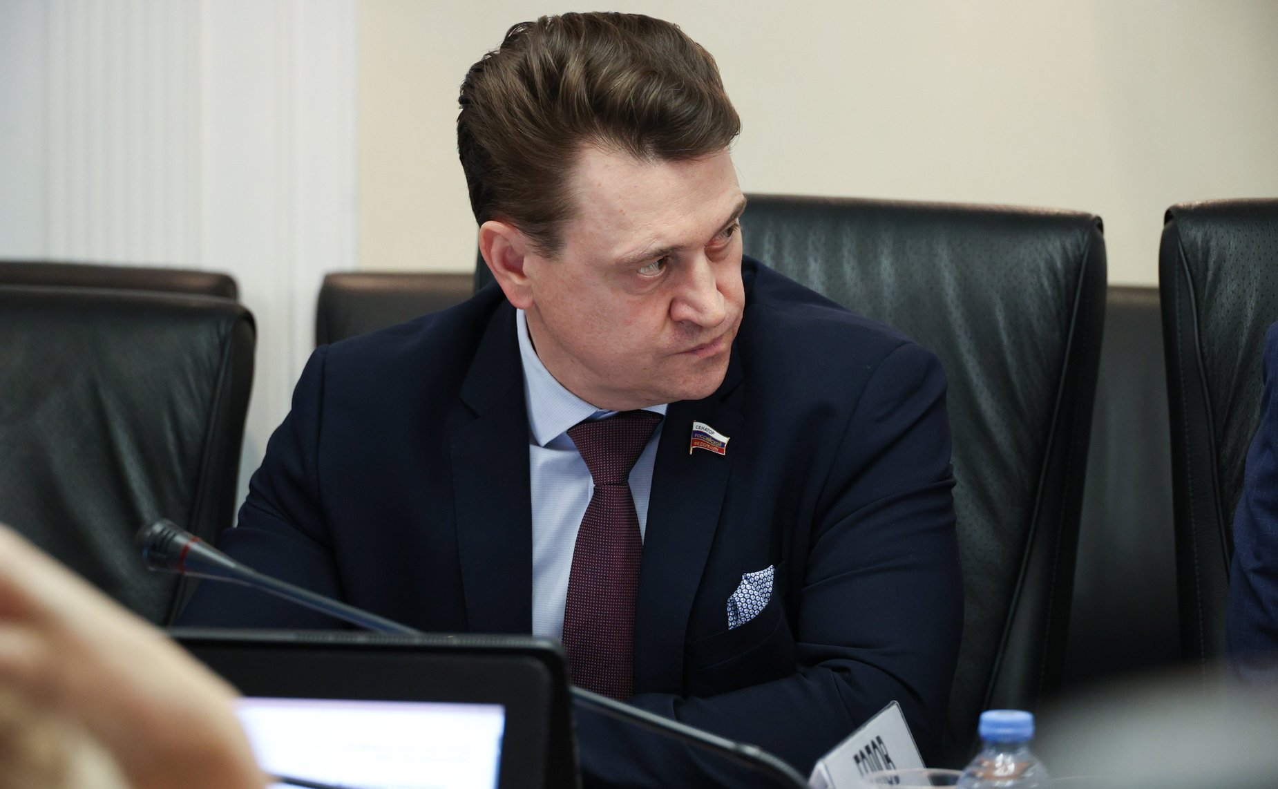 Олег Голов