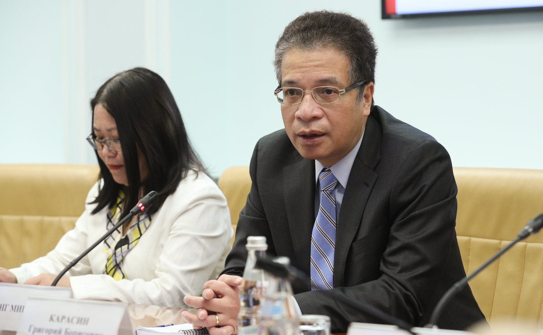 Встреча председателя Комитета СФ по международным делам Григория Карасина с Чрезвычайным и Полномочным Послом Социалистической Республики Вьетнам в РФ Данг Минь Кхоем