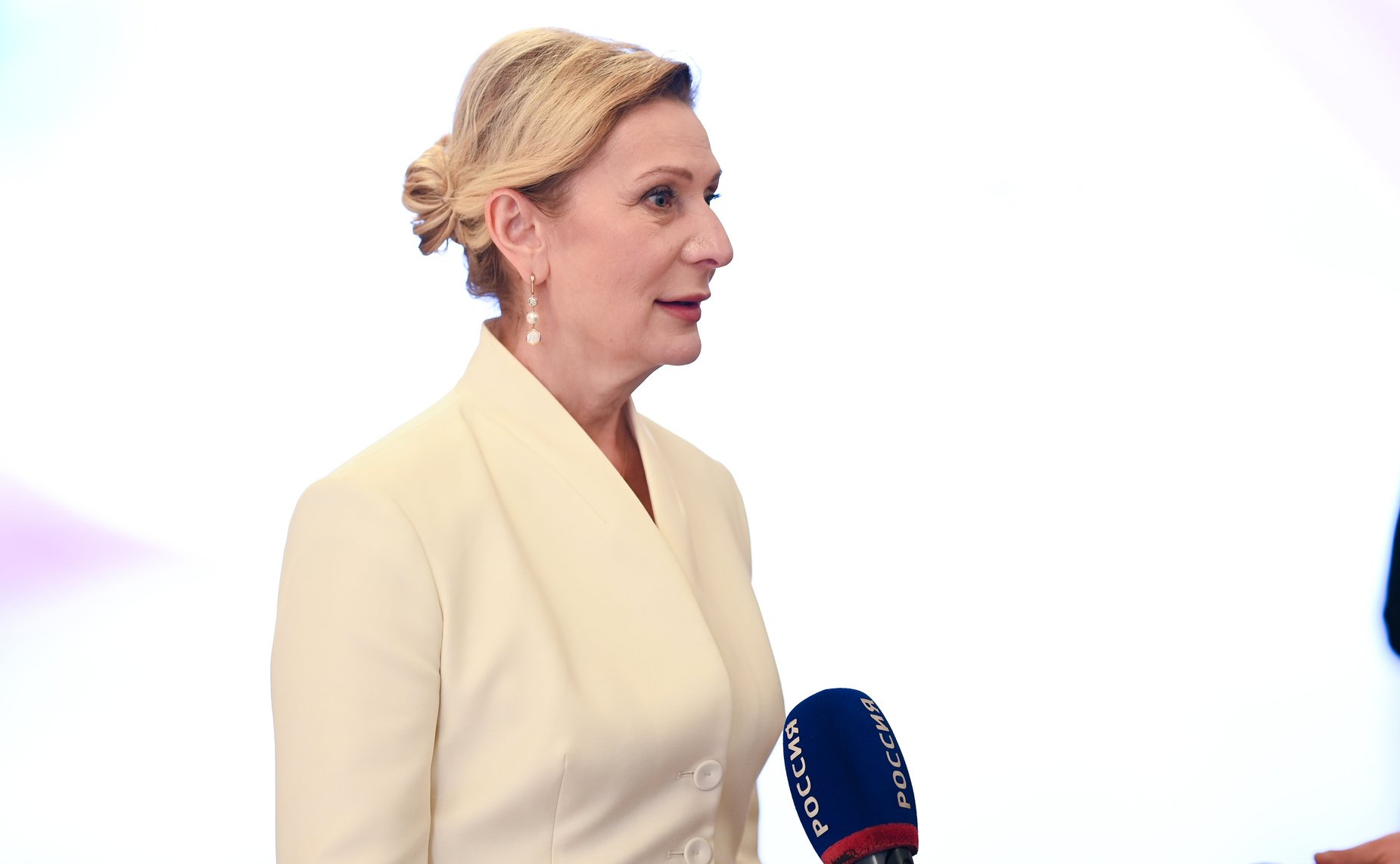 Инна Святенко