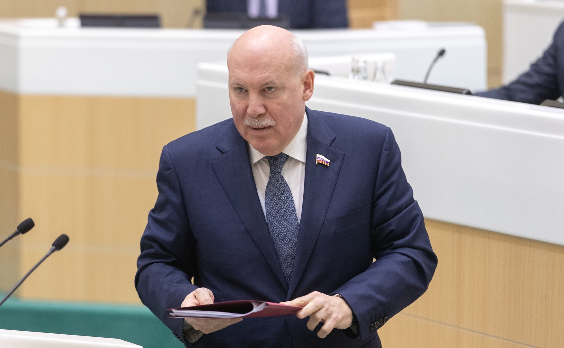 Дмитрий Мезенцев