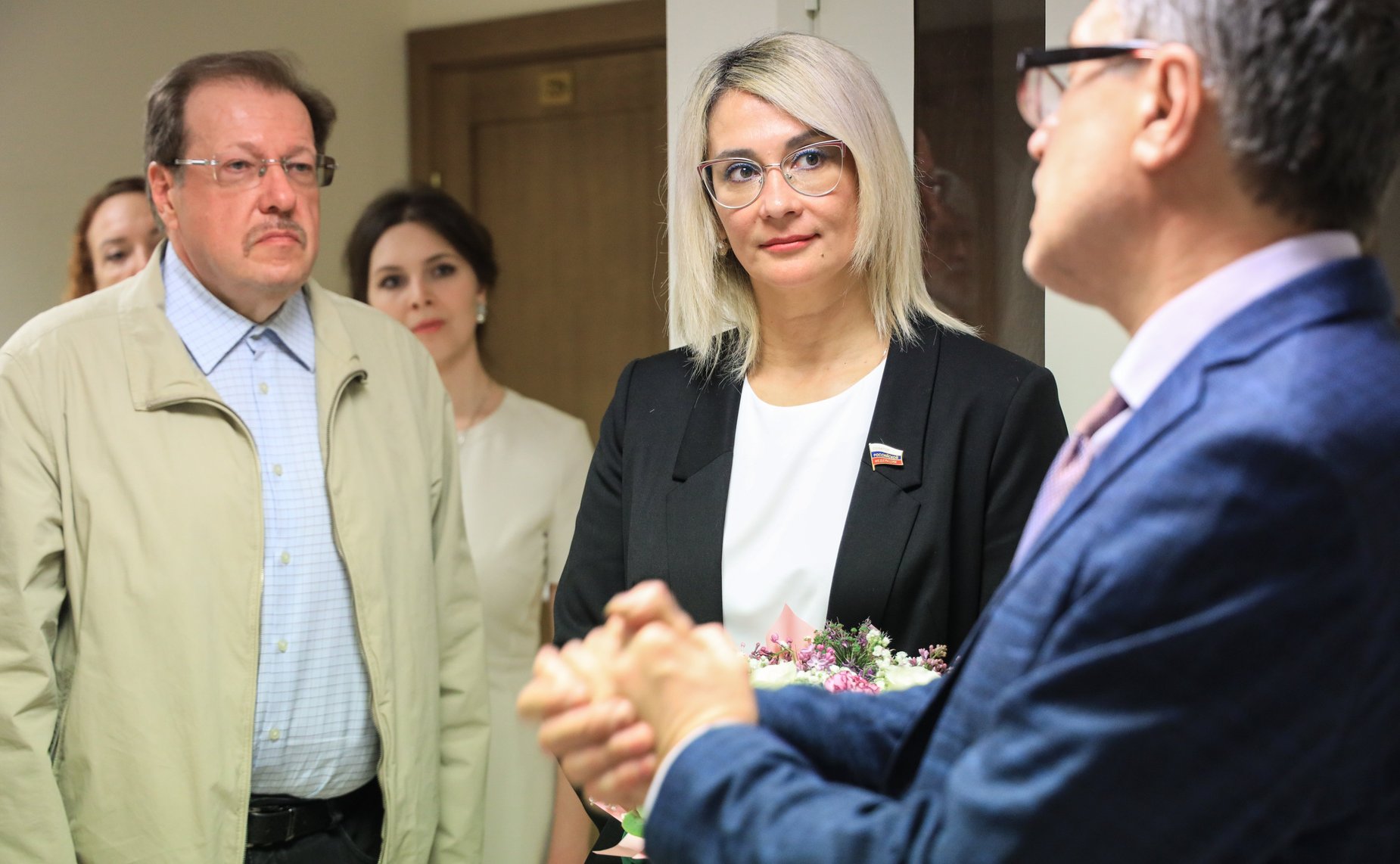 Открытие в Совете Федерации выставки художника Валерия Константинова «Россия негасимый свет»