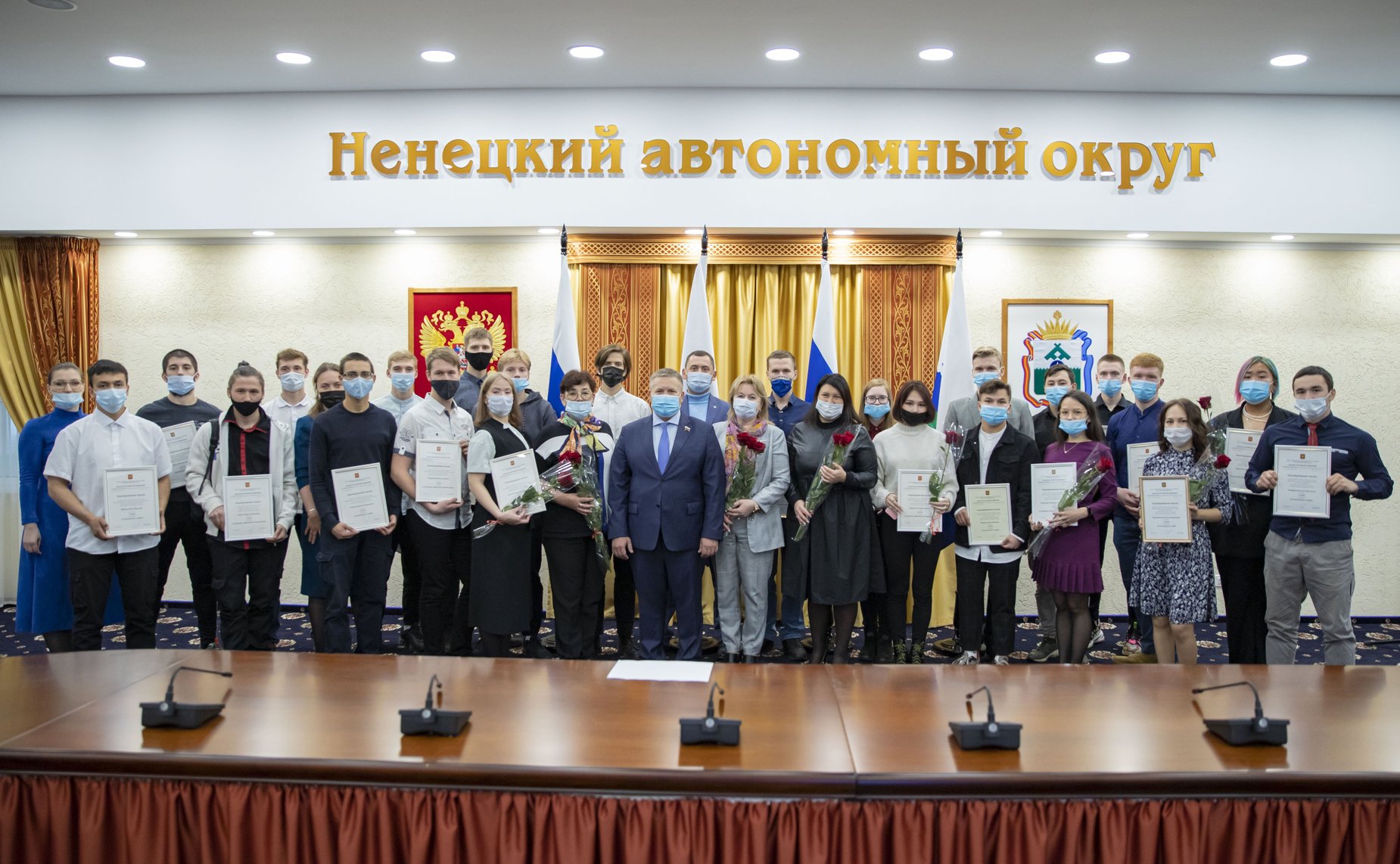 Торжественная церемония подведения итогов конкурса именных стипендий сенатора Д. Гусева состоялось в городе Нарьян-Маре