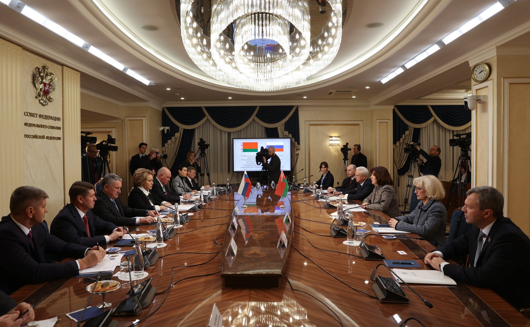 Встреча Председателя Совета Федерации Валентины Матвиенко с Председателем Совета Республики Национального Собрания Республики Беларусь Натальей Кочановой