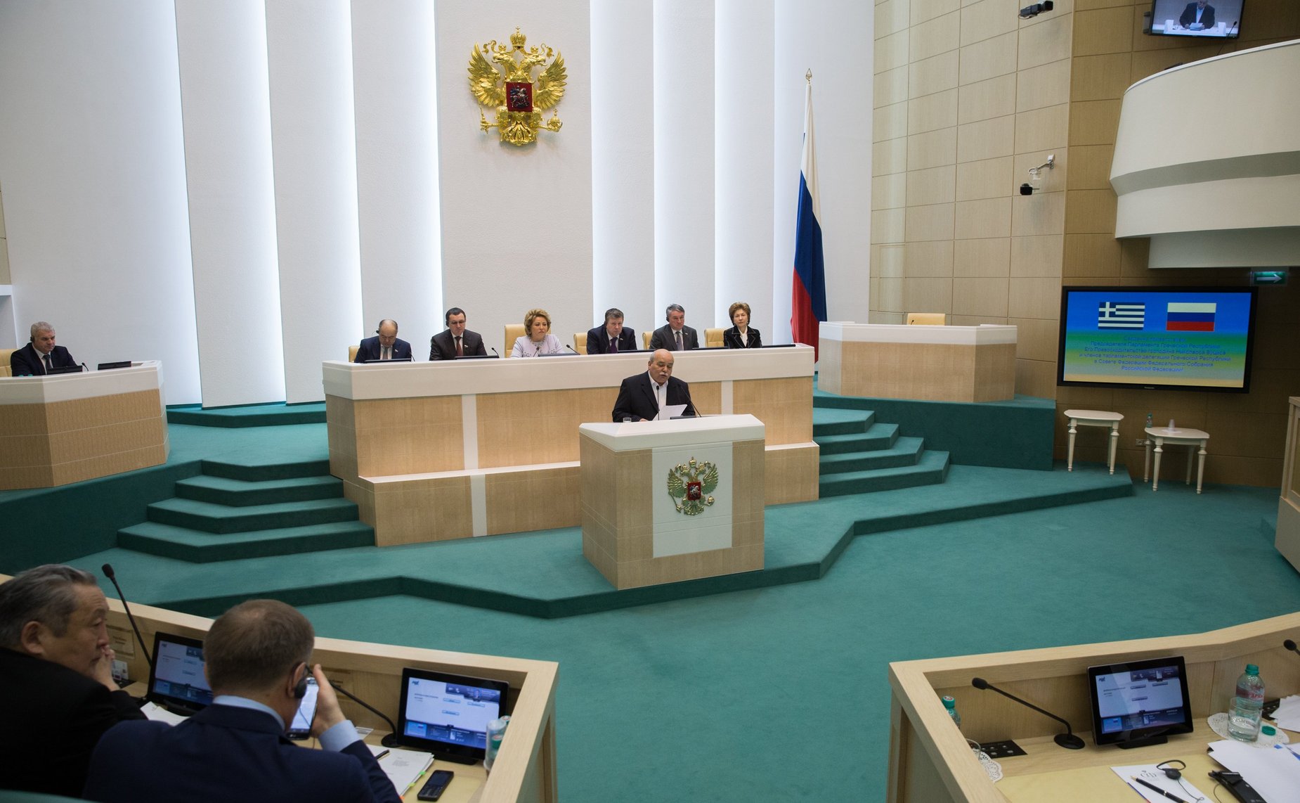 Выступление Н. Вуциса в Совете Федерации