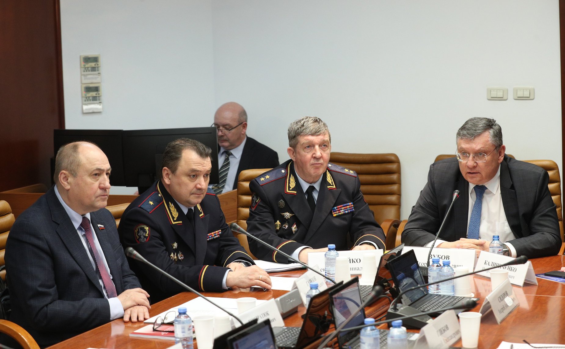 «Круглый стол» Комитета СФ по обороне и безопасности