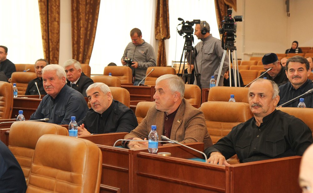 Выездное заседание Комитета СФ по Регламенту и организации парламентской деятельности на тему «Актуальные вопросы организации и обеспечения парламентской деятельности»