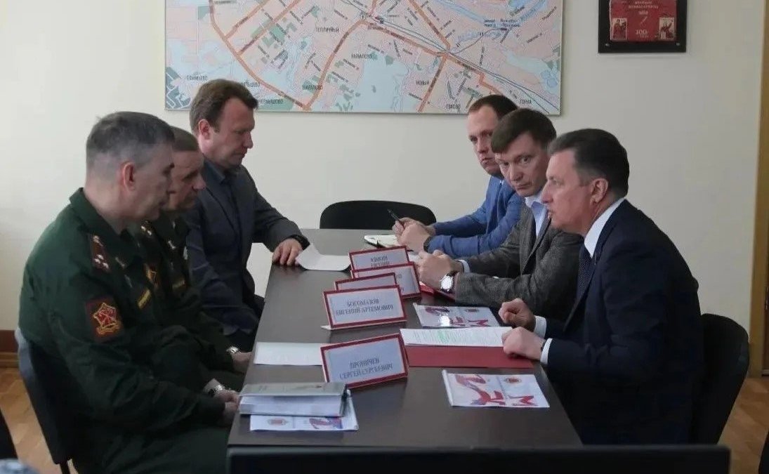 Евгений Богомазов проинспектировал состояние военного комиссариата в Вологде