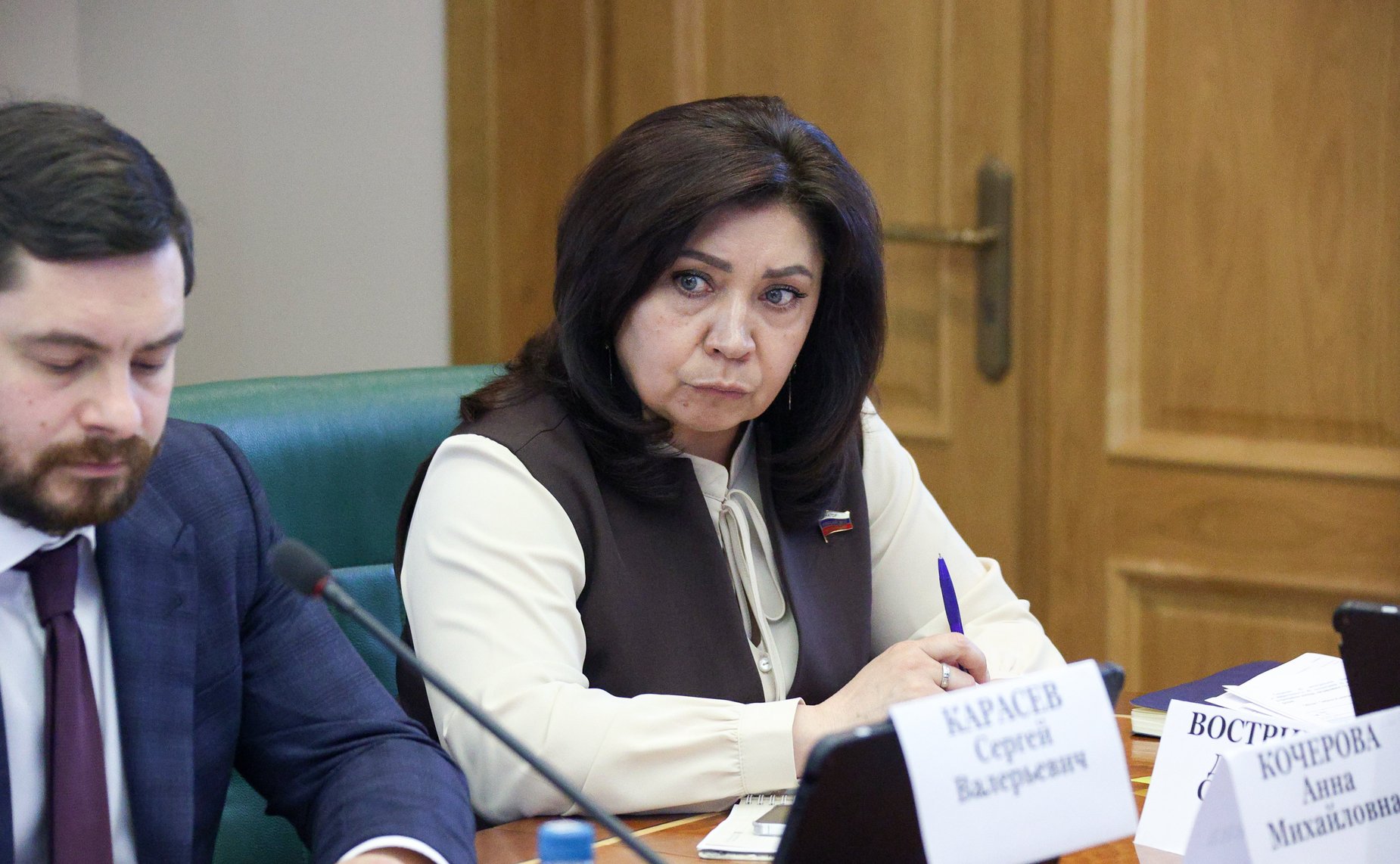 Анна Кочерова