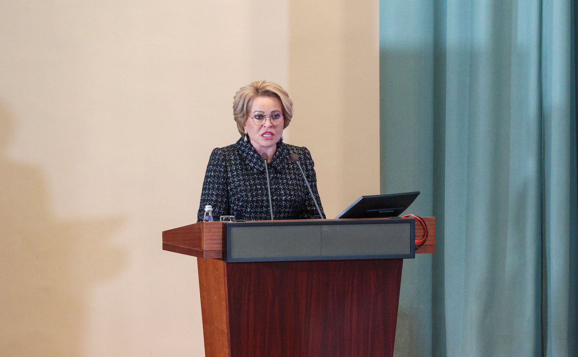 Валентина Матвиенко