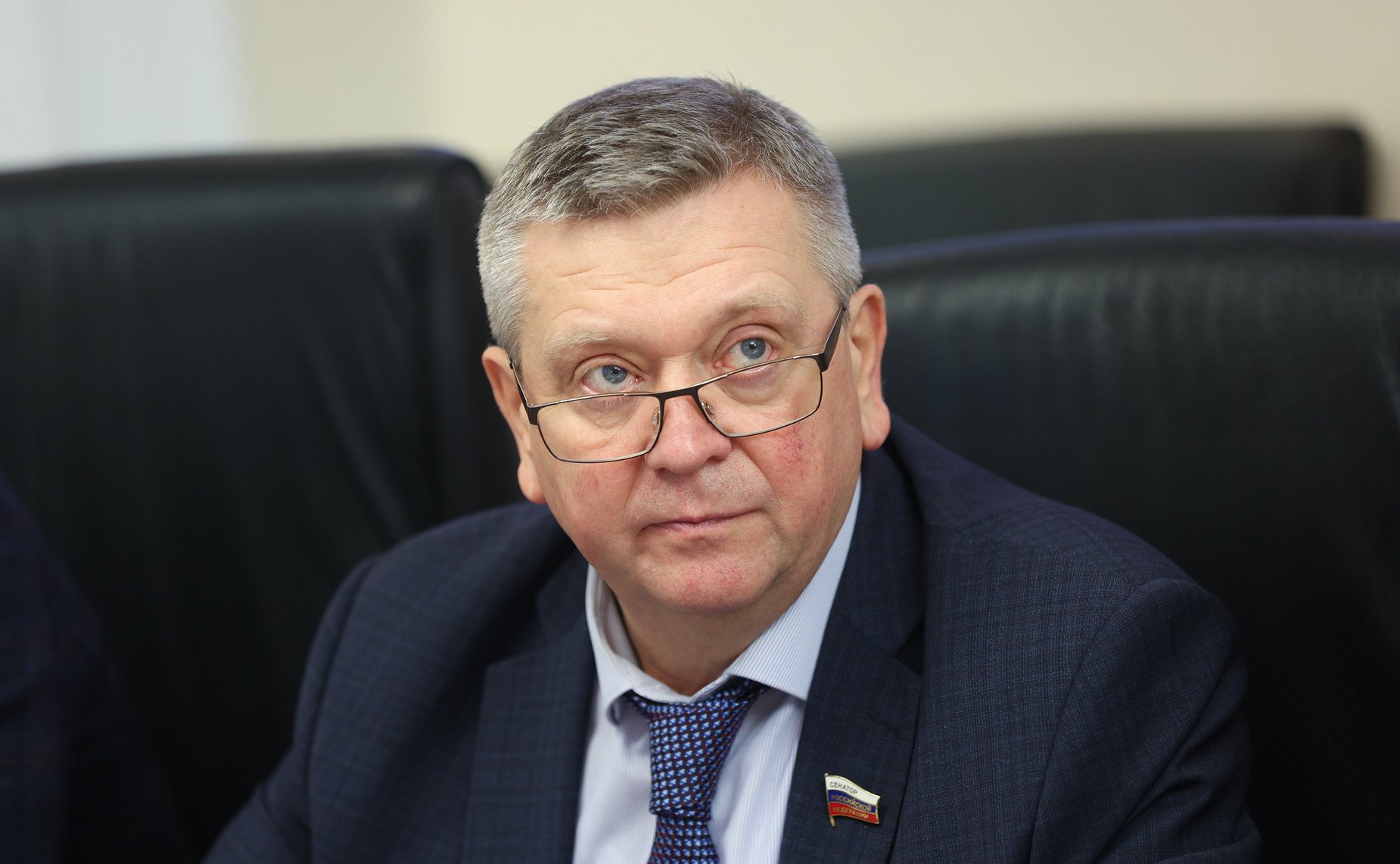 Александр Лутовинов