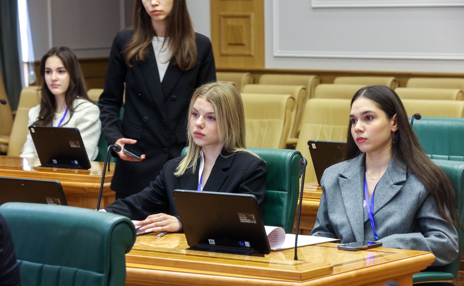 Встреча заместителя Председателя Совета Федерации Константина Косачева с участниками Школы молодого международника РАНХиГС