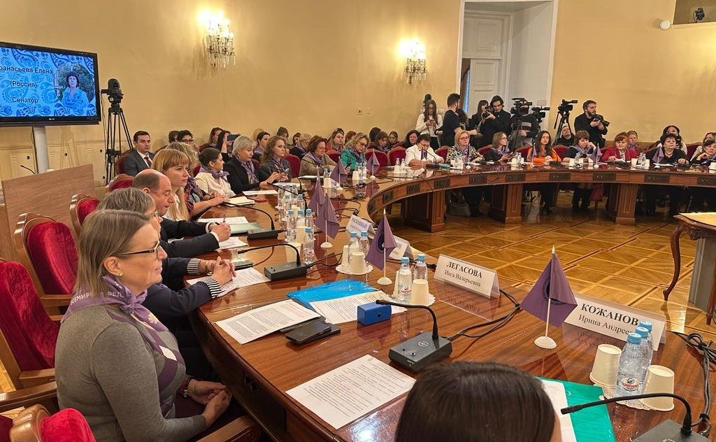 Елена Афанасьева провела II Ассамблею Всемирной федерации русскоговорящих женщин с участием представительниц 60 стран мира