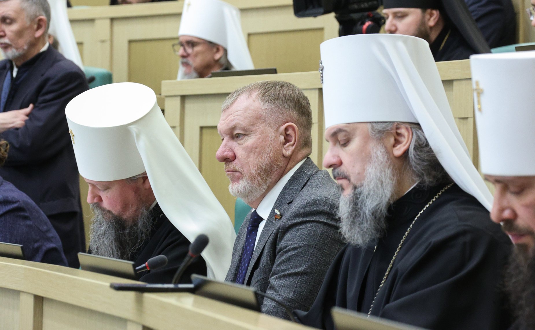 Пленарное заседание ХII Рождественских парламентских встреч