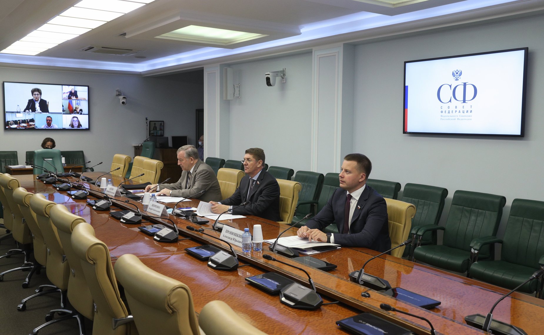 «Круглый стол» на тему «Создание туристических продуктов и маршрутов на основе мест традиционного бытования народных художественных промыслов на примере Нижегородской области»