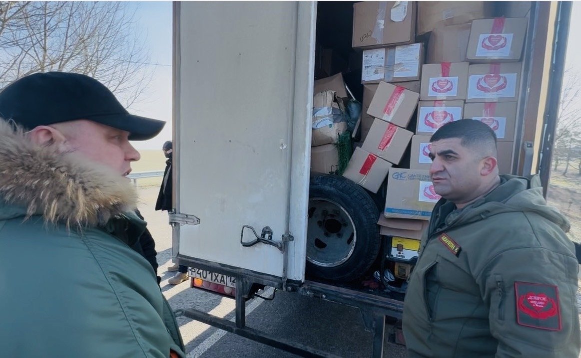 Игорь Кастюкевич оказал содействие в доставке в регион партии гуманитарного груза, состоящего из продуктов питания, воды, одежды, медикаментов и автомобилей