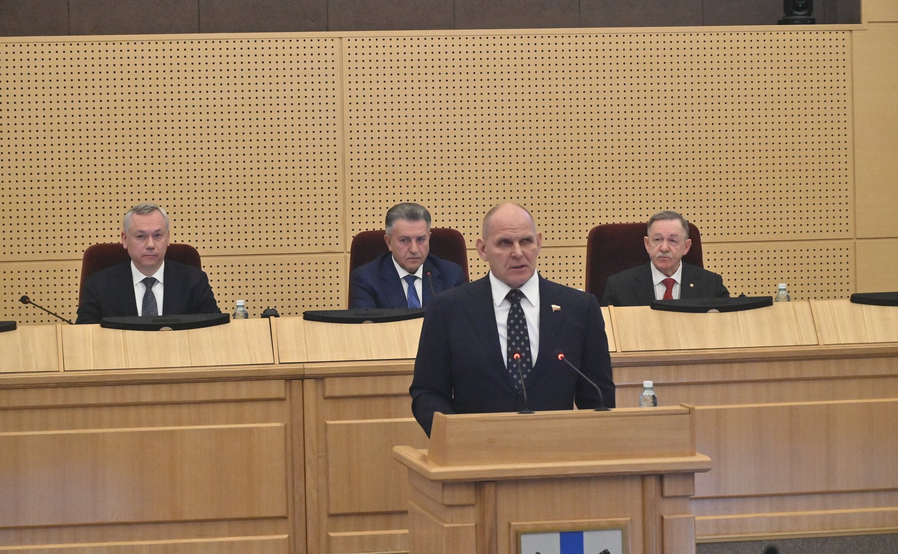 Александр Карелин