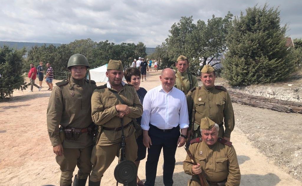 Екатерина Алтабаева приняла участие в открытии нового культурного объекта Севастополя — парка живой истории «Федюхины высоты»