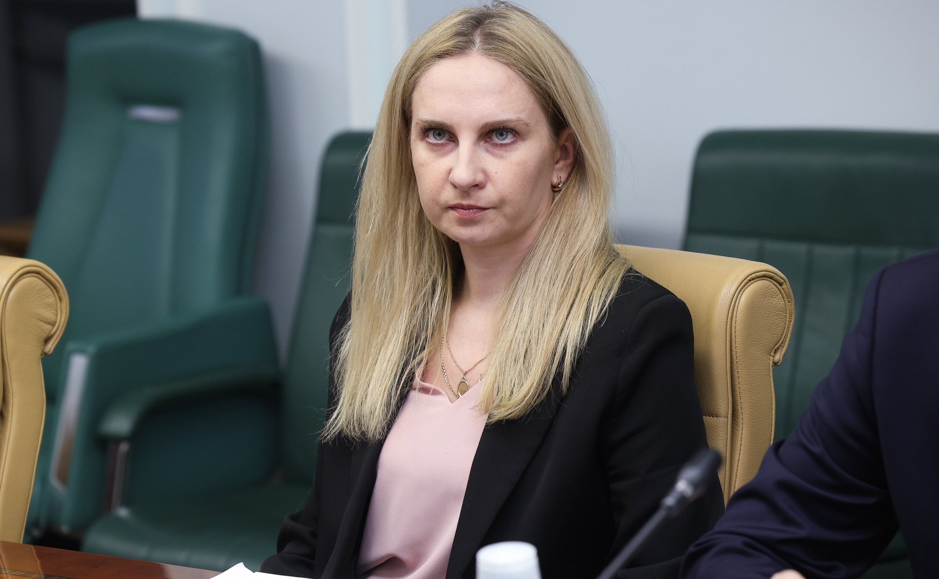Круглый стол Комитета СФ по экономической политике совместно с Комитетом СФ по социальной политике «О создании условий для развития производства и эксплуатации снегоходной техники и техники для мототуризма»