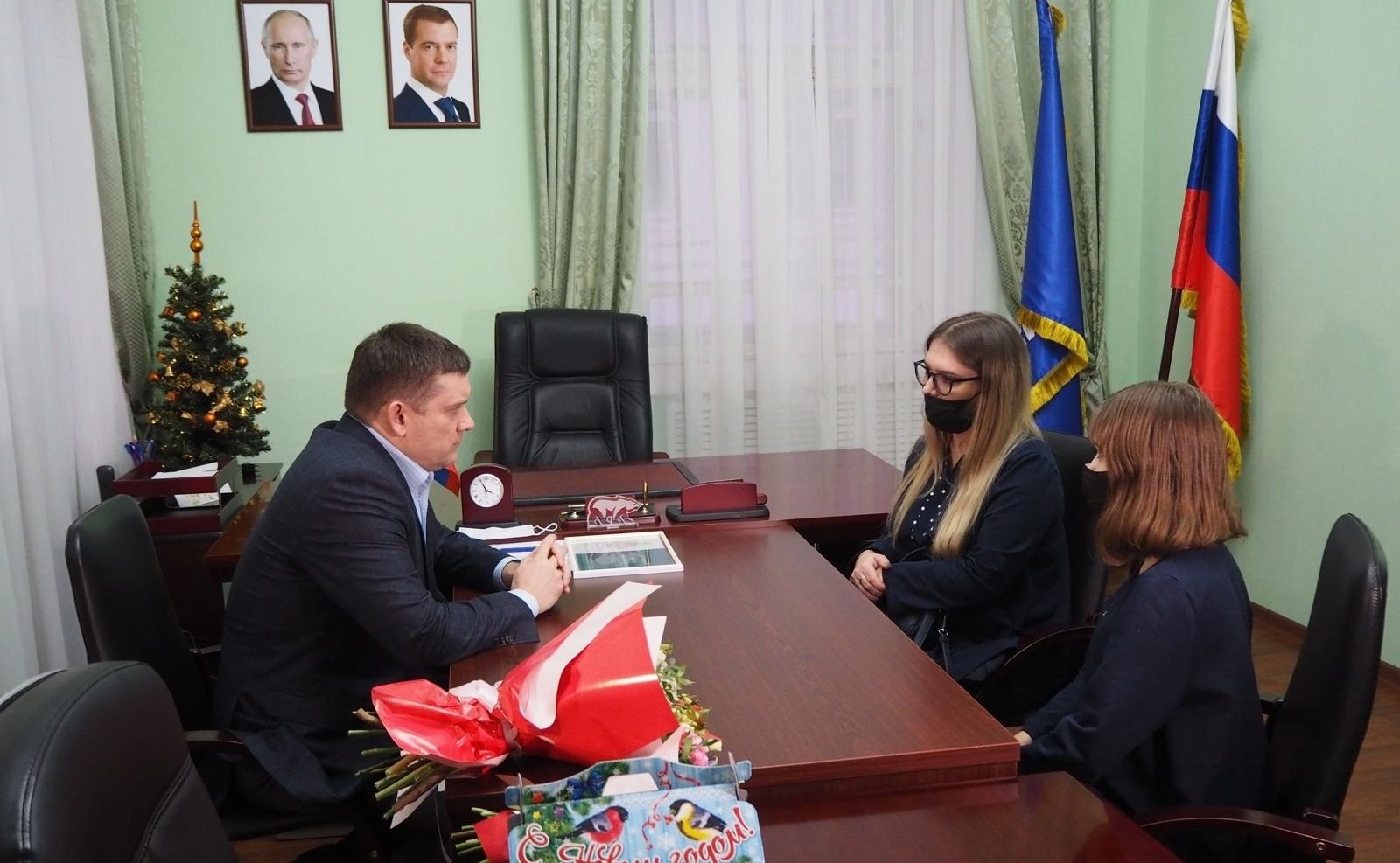 Николай Журавлев принял участие в ежегодной Всероссийской акции «Елка желаний» и осуществил новогодние мечты двух юных костромичек