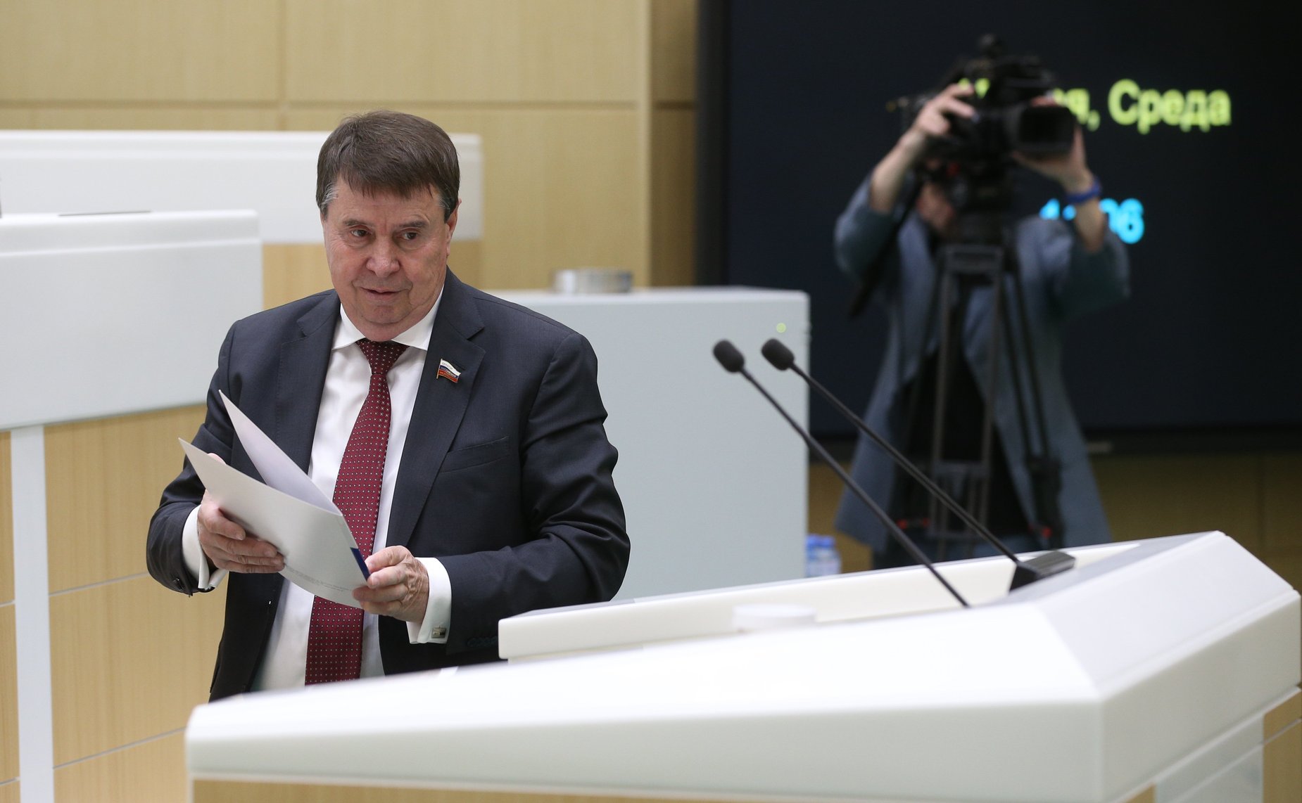 Сергей Цеков