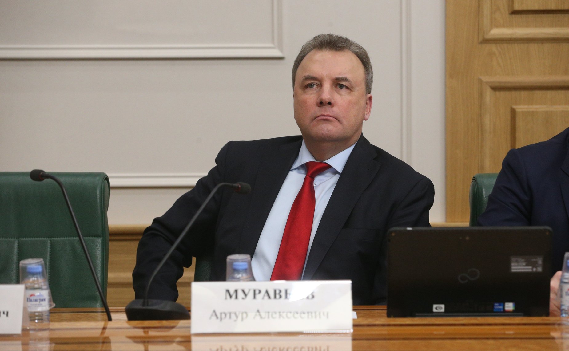 Артур Муравьев