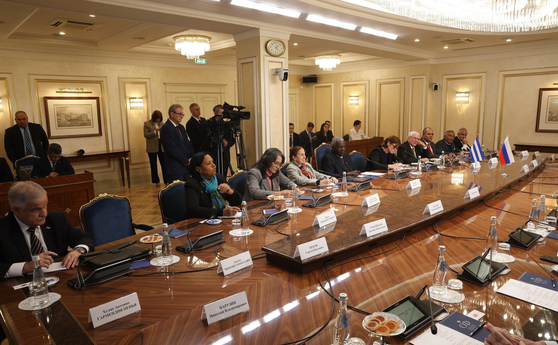 Встреча Председателя Совета Федерации Валентины Матвиенко с Председателем Национальной ассамблеи народной власти и Государственного Совета Республики Куба Эстебаном Ласо Эрнандесом