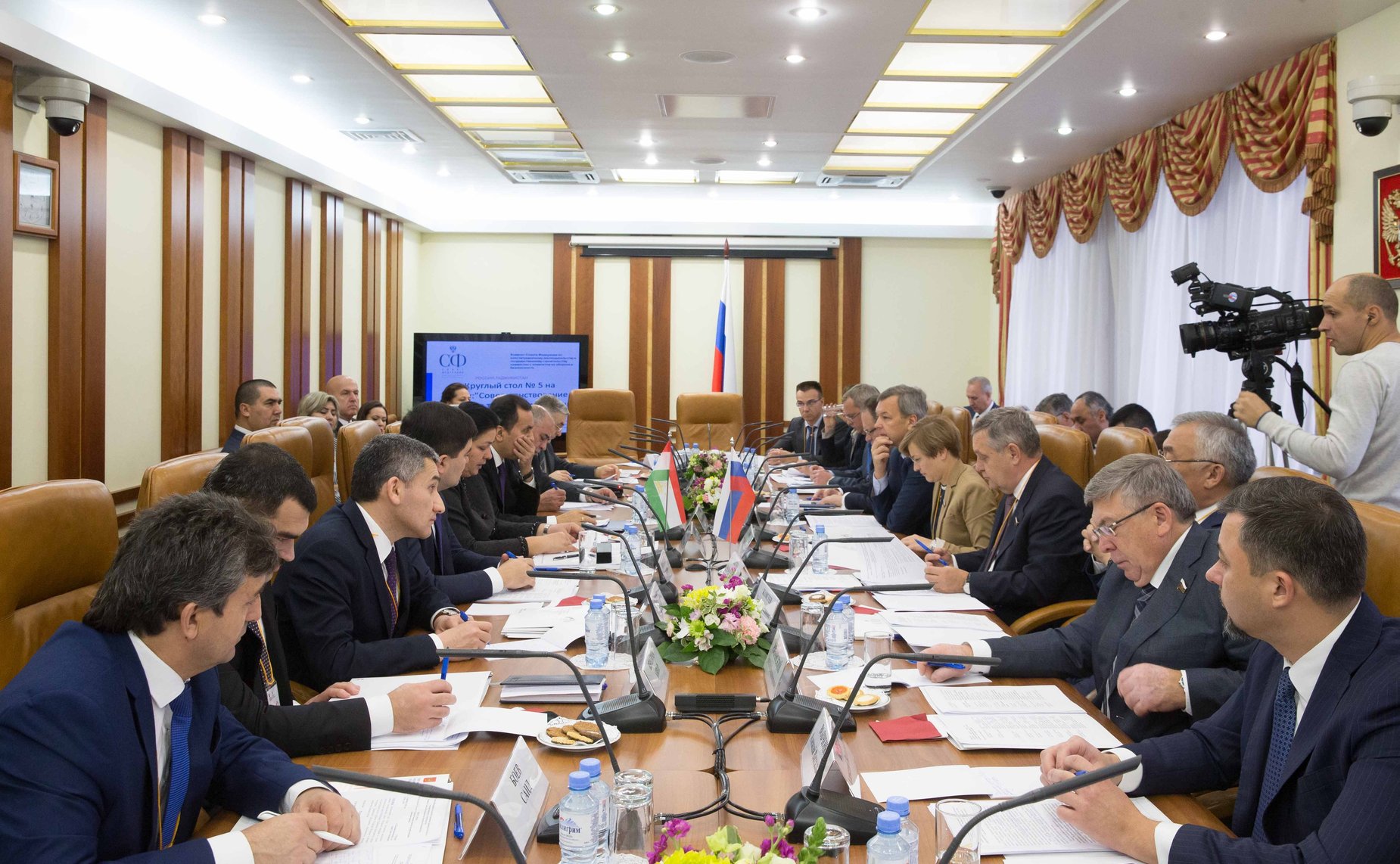 «Круглый стол» Комитета СФ по конституционному законодательству и государственному строительству о совершенствовании трудовой миграции