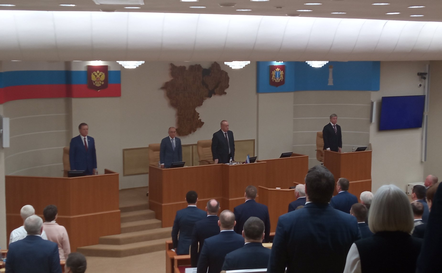 Сергей Рябухин в ходе своей рабочей поездки в регион принял участие в 56-ом заседании Законодательного Собрания области