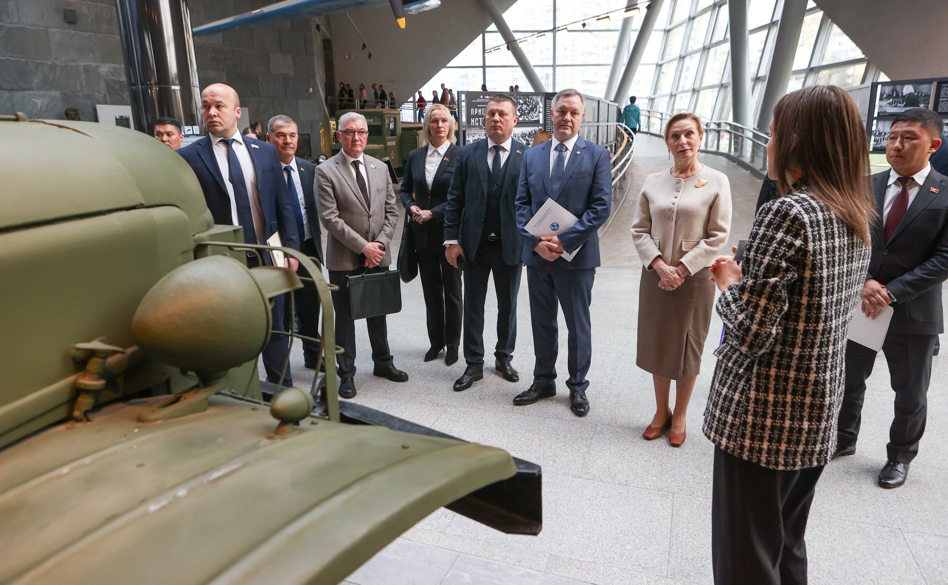 В рамках международного туристического форума Travel Нub «Содружество» участники посетили Белорусский государственный музей истории Великой Отечественной войны