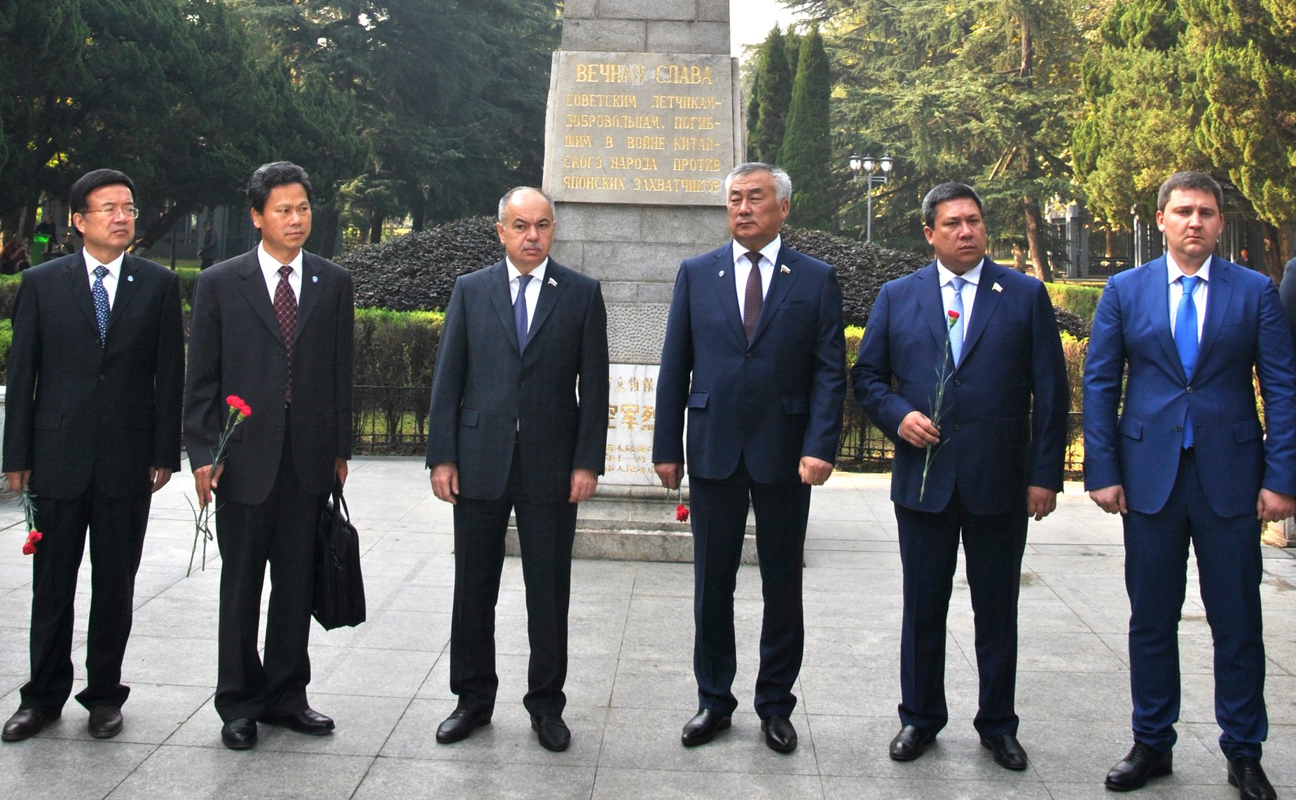 И. Умаханов Делегация Совета Федерации с визитом в КНР