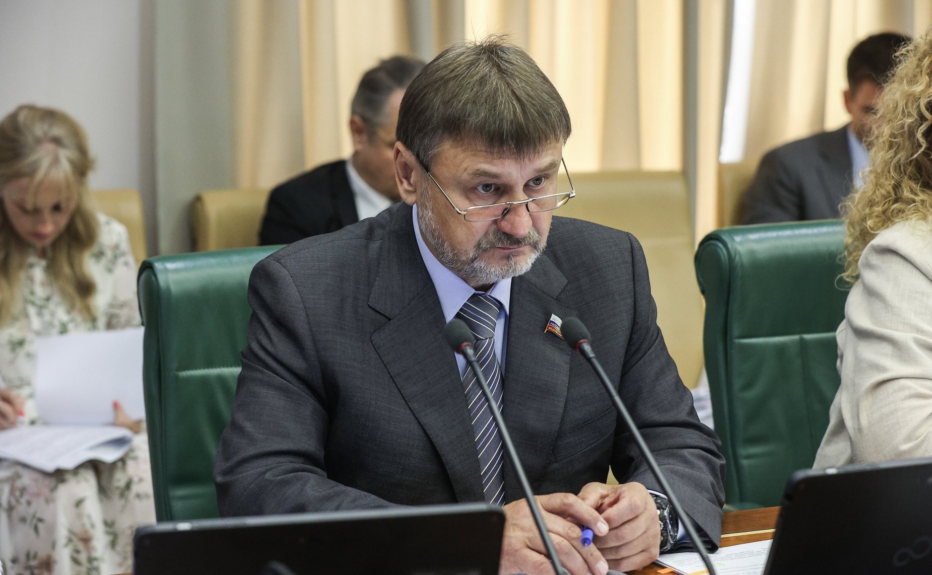 Владимир Лебедев