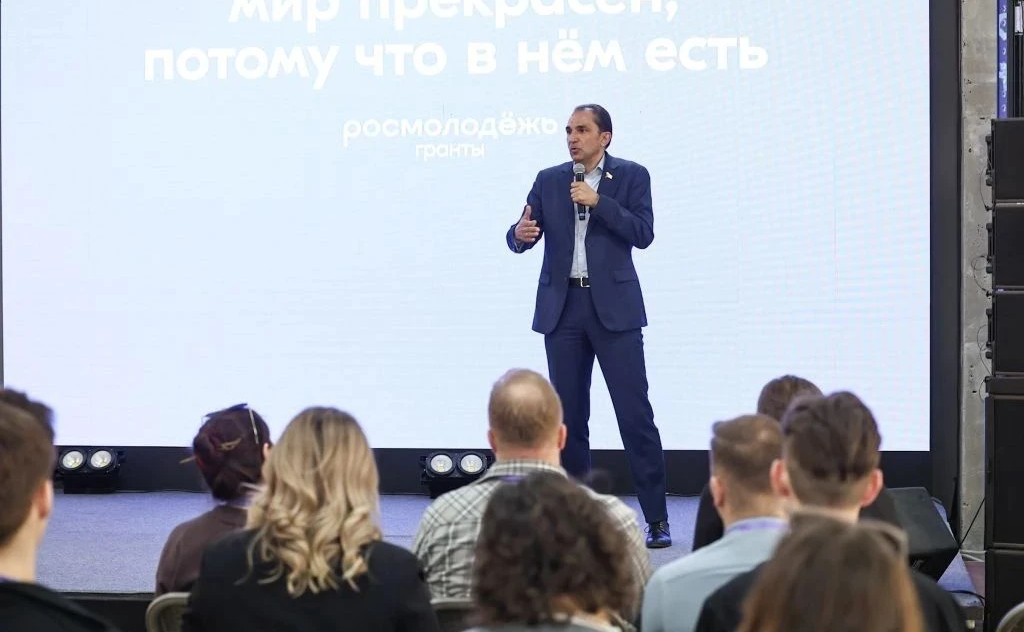 Андрей Хапочкин