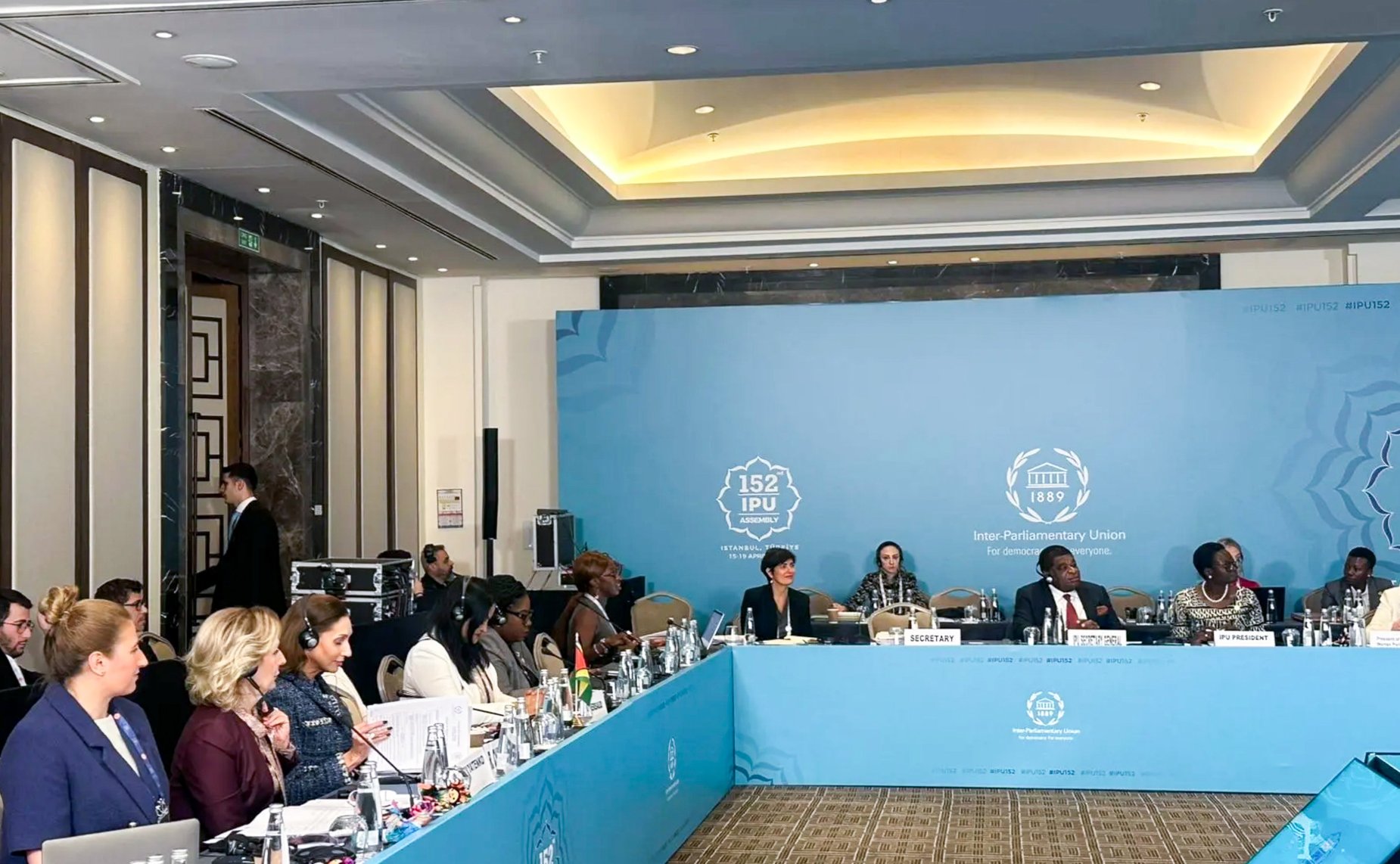 Инна Святенко приняла участие в мероприятиях Форума женщин-парламентариев, которые проходят в Стамбуле в рамках работы 152-й Ассамблеи Межпарламентского союза