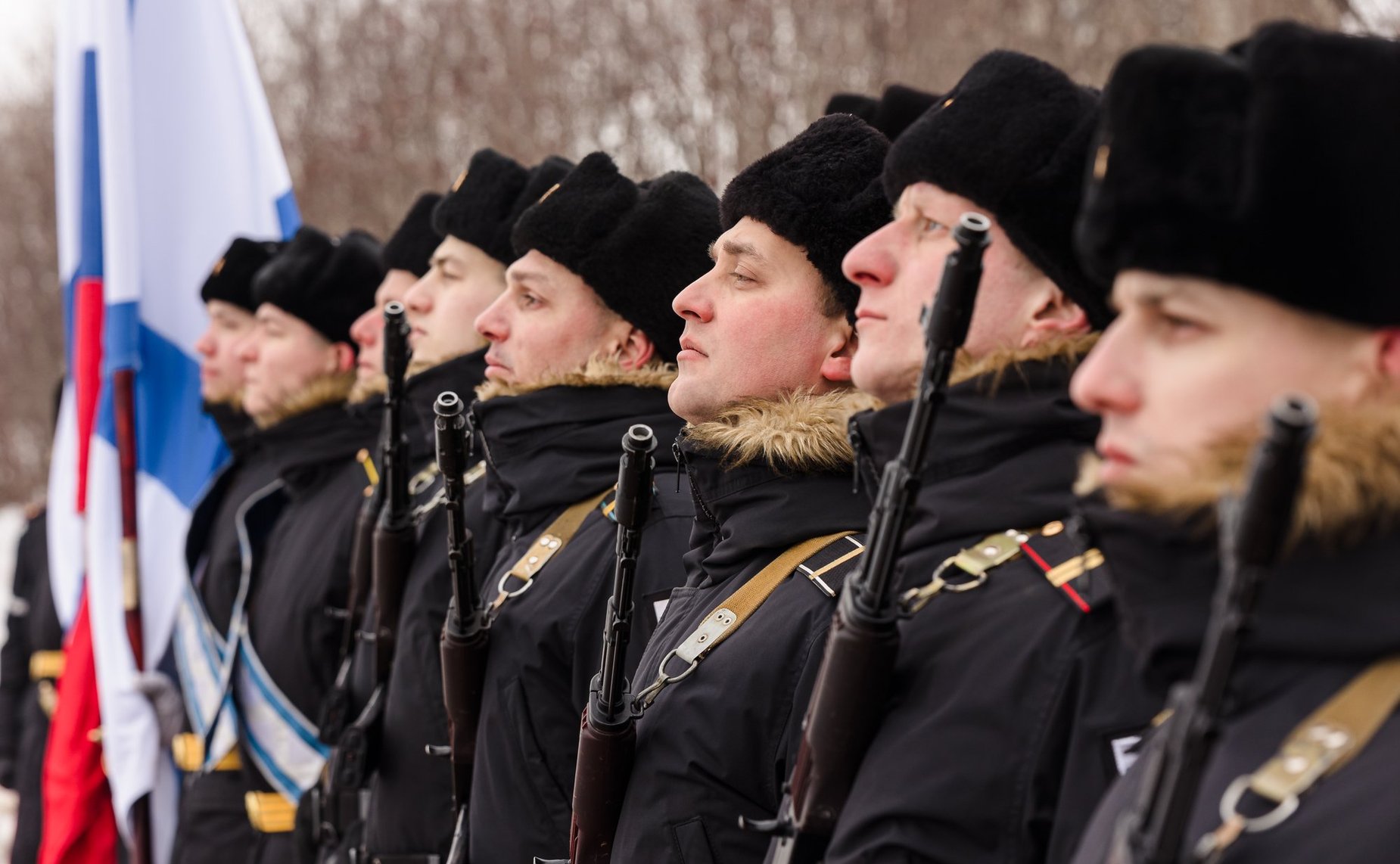 Татьяна Сахарова в День моряка-подводника в Мурманске приняла участие в памятных мероприятиях