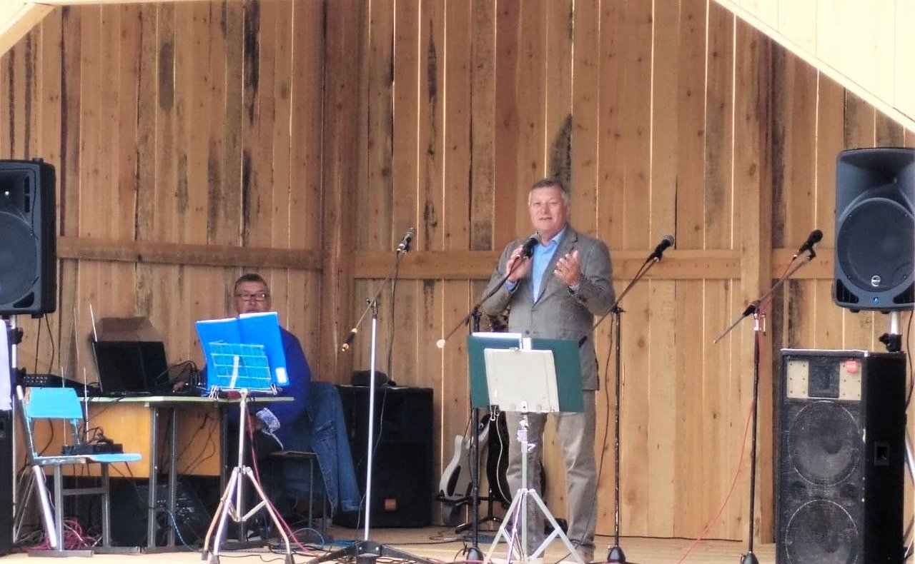 Сергей Михайлов поздравил Нарасун Акшинского района с Днем села