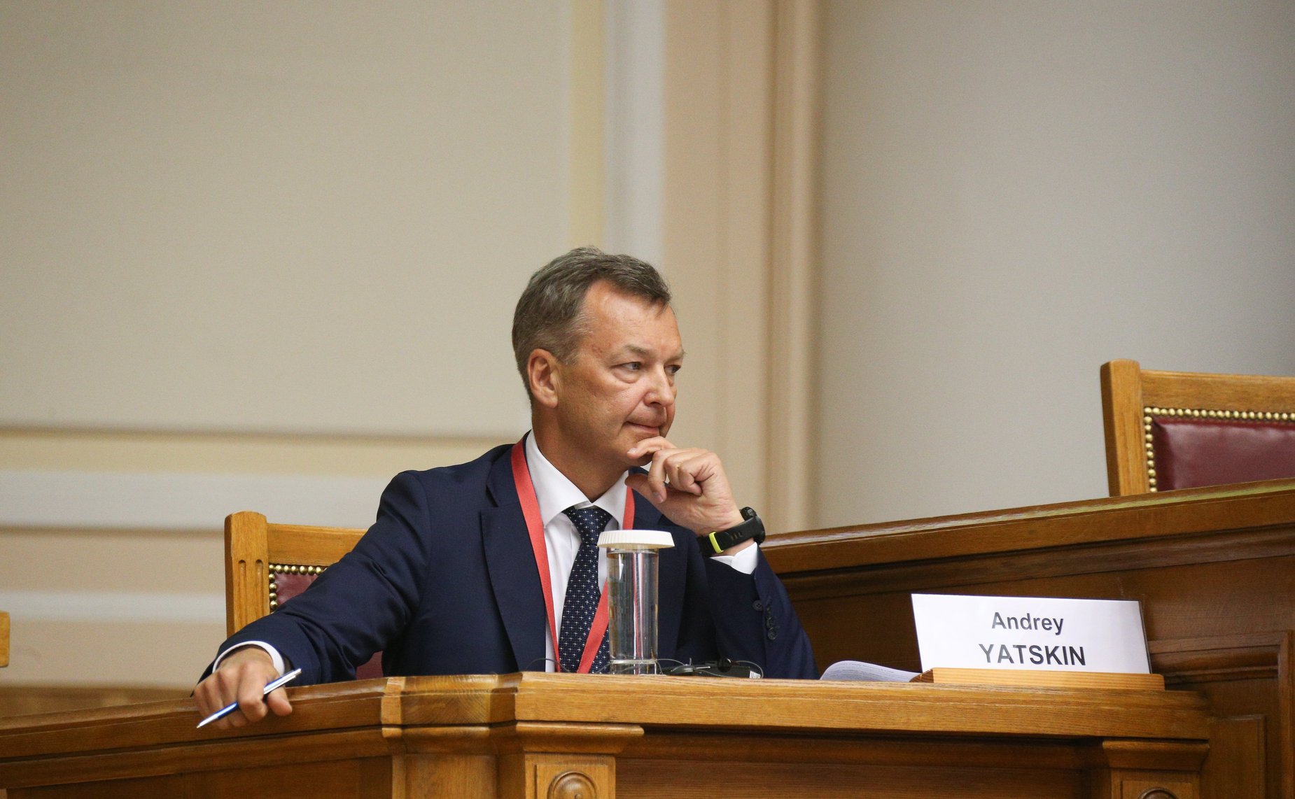 Пленарное заседание IX Невского международного экологического конгресса «Экология планеты — устойчивое развитие»